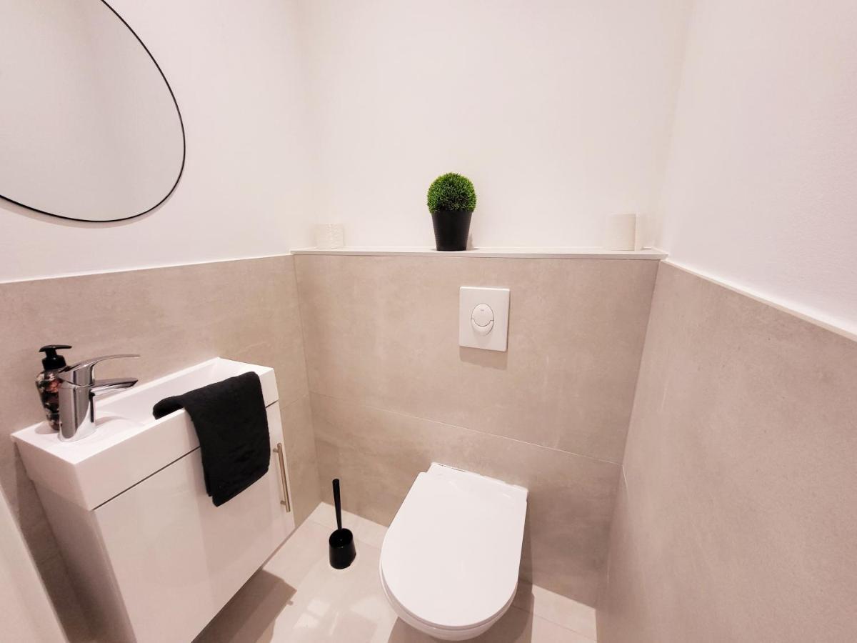 Novara City Apartment เวียนนา ภายนอก รูปภาพ